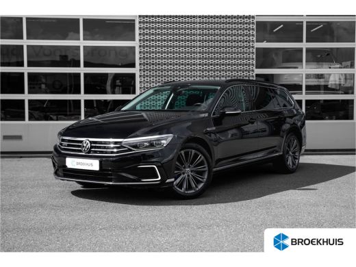 Volkswagen Passat Variant 1.4 TSI PHEV GTE Business | Achteropkomend verkeer waarschuwing | Airco separaat achter |... Volkswagen Passat Variant 1.4 TSI PHEV GTE Business | Achteropkomend verkeer waarschuwing | Airco separaat achter |...