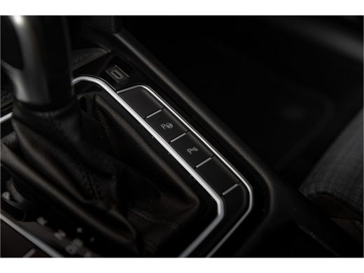 Volkswagen Passat Variant 1.4 TSI PHEV GTE Business | Achteropkomend verkeer waarschuwing | Airco separaat achter |... ActivLease financial lease