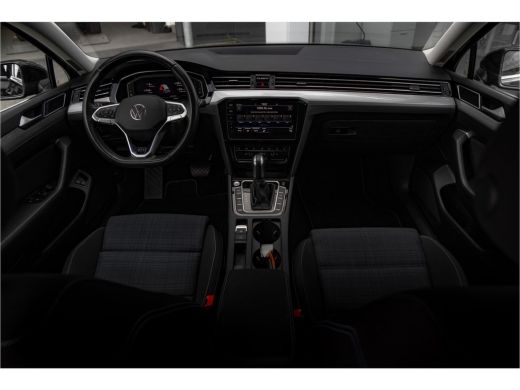 Volkswagen Passat Variant 1.4 TSI PHEV GTE Business | Achteropkomend verkeer waarschuwing | Airco separaat achter |... ActivLease financial lease