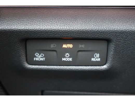 Volkswagen Tiguan 204PK Life Edition - eHybrid | 'App-Connect' draadloze smartphone integratie | Achteruitrijcamera... ActivLease financial lease