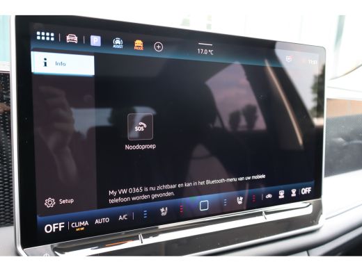 Volkswagen Tiguan 204PK Life Edition - eHybrid | 'App-Connect' draadloze smartphone integratie | Achteruitrijcamera... ActivLease financial lease