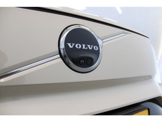 Volvo  EX90 Twin Performance 517PK Ultra 111kWh | Luchtvering | Trekhaak | Pilot Assist | Getint Glas | 22'' ... ActivLease financial lease