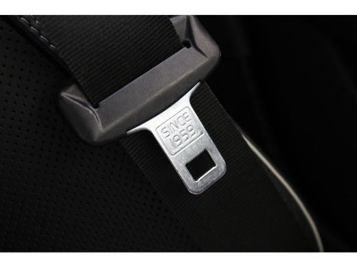 Volvo  V90 390PK T8 AWD R-Design | HK Audio | Trekhaak | Elek achterklep | Cruise Control | Stoel Verw. ActivLease financial lease