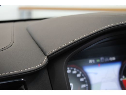 Volvo  V90 390PK T8 AWD R-Design | HK Audio | Trekhaak | Elek achterklep | Cruise Control | Stoel Verw. ActivLease financial lease