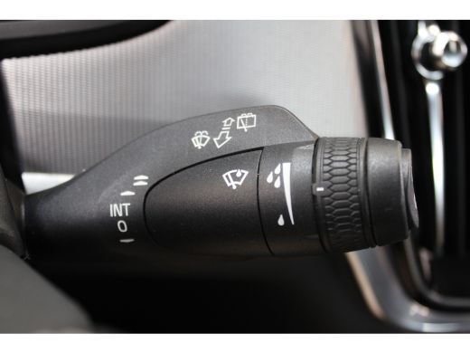 Volvo  V90 390PK T8 AWD R-Design | HK Audio | Trekhaak | Elek achterklep | Cruise Control | Stoel Verw. ActivLease financial lease