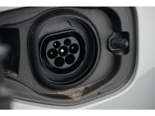 Volvo  XC40 1.5 T4 Recharge Plus Dark | Pilot Assist | Harman/Kardon | 360 Camera | Trekhaak | ActivLease financial lease