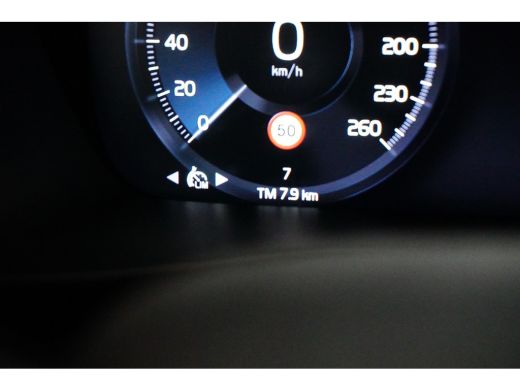 Volvo  XC40 1.5 T4 Recharge Plus Dark | Pilot Assist | Harman/Kardon | 360 Camera | Trekhaak | ActivLease financial lease