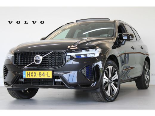 Volvo XC60 T6 AWD Plus Dark 10km gereden! | Contourstoelen | 19" all season | Trekhaak | Gelaagde zijruiten Volvo XC60 T6 AWD Plus Dark 10km gereden! | Contourstoelen | 19" all season | Trekhaak | Gelaagde zijruiten
