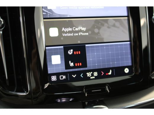 Volvo  XC60 T6 AWD Plus Dark 10km gereden! | Contourstoelen | 19" all season | Trekhaak | Gelaagde zijruiten ActivLease financial lease