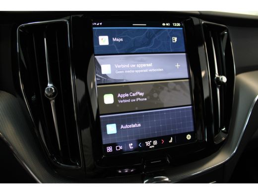 Volvo  XC60 T6 AWD Plus Dark 10km gereden! | Contourstoelen | 19" all season | Trekhaak | Gelaagde zijruiten ActivLease financial lease