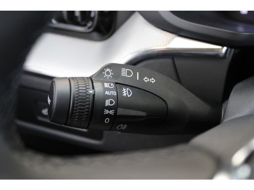 Volvo  XC60 T6 AWD Plus Dark 10km gereden! | Contourstoelen | 19" all season | Trekhaak | Gelaagde zijruiten ActivLease financial lease