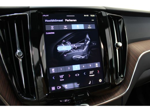 Volvo  XC60 T8 455PK AWD Plus Dark 10km gereden! | Stoelventilatie | 360° | 21" Luchtvering | Trekhaak | gela... ActivLease financial lease