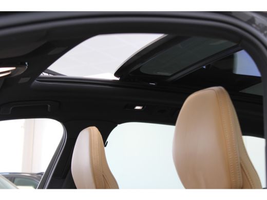 Volvo  XC60 T8 455PK AWD Plus Dark 10km gereden! | Stoelventilatie | 360° | 21" Luchtvering | Trekhaak | gela... ActivLease financial lease
