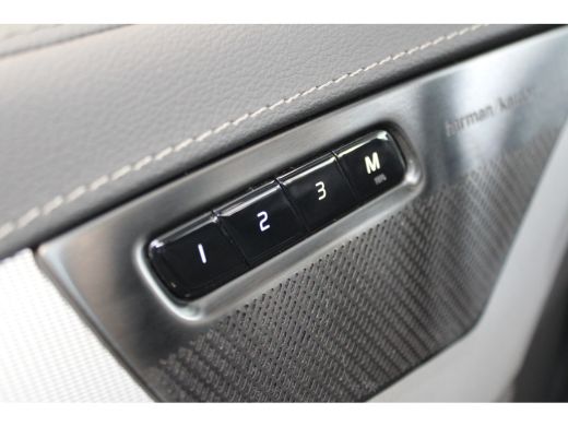 Volvo  XC90 T8 455PK AWD Ultimate Dark | 360° | Luchtvering | Trekhaak | Getint Glas | HK Audio | Panoramadak ActivLease financial lease
