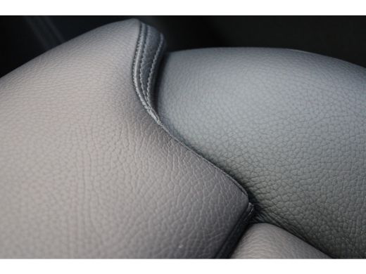 Volvo  XC90 T8 455PK AWD Ultimate Dark | 360° | Luchtvering | Trekhaak | Getint Glas | HK Audio | Panoramadak ActivLease financial lease