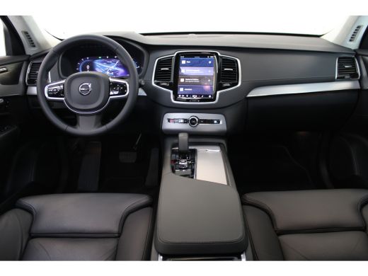 Volvo  XC90 T8 455PK AWD Ultimate Dark | 360° | Luchtvering | Trekhaak | Getint Glas | HK Audio | Panoramadak ActivLease financial lease