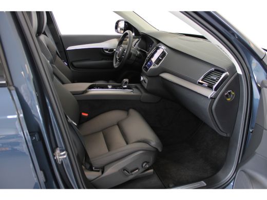 Volvo  XC90 T8 455PK AWD Ultimate Dark | 360° | Luchtvering | Trekhaak | Getint Glas | HK Audio | Panoramadak ActivLease financial lease
