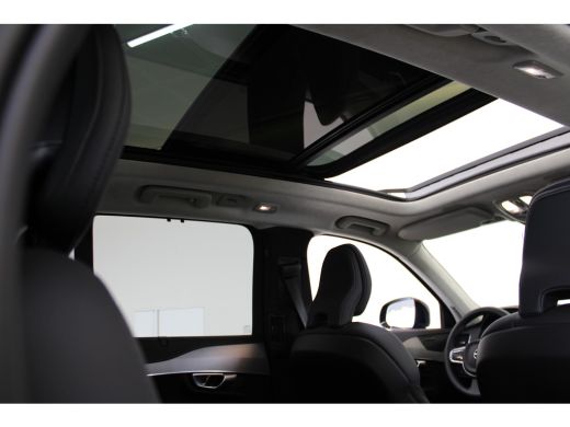 Volvo  XC90 T8 455PK AWD Ultimate Dark | 360° | Luchtvering | Trekhaak | Getint Glas | HK Audio | Panoramadak ActivLease financial lease