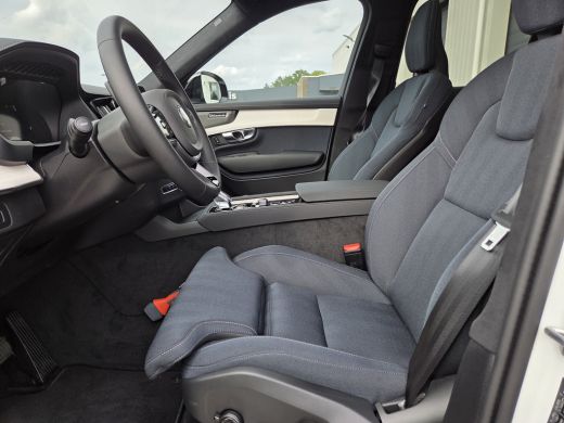 Volvo  XC90 T8 Ultra Dark | Navy Herringbone Weave textiel bekleding | Pano | HarmanKardon | 22" | BLIS | ActivLease financial lease