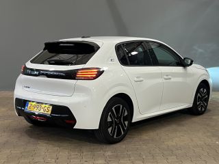 Peugeot e-208 EV Style 50 kWh | Navigatie | Stoelverwarming | Cruise | 3-Fase | Apple Carplay/Android Auto | | ...