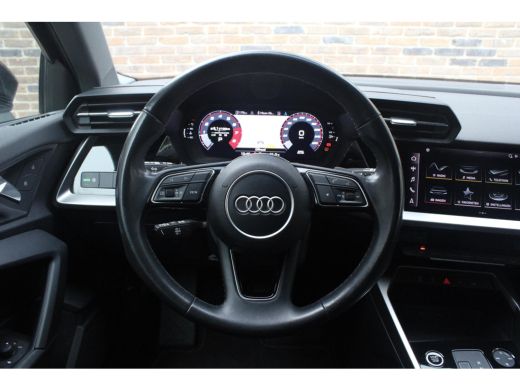 Audi A3 Sportback 35 TFSI Pro Line | Park Ass | Lane | BTW ActivLease financial lease