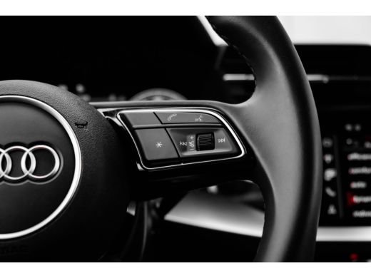 Audi A3 Sportback 40 TFSI e 204PK | Stoelverwarming voor | Full LED Koplampen | Adaptieve Cruise Control ... ActivLease financial lease