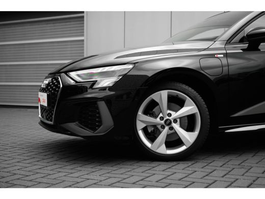 Audi A3 Sportback 40 TFSI e 204PK | Stoelverwarming voor | Full LED Koplampen | Adaptieve Cruise Control ... ActivLease financial lease