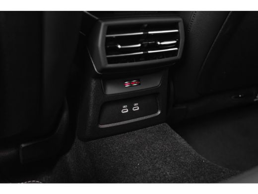 Audi A3 Sportback S edition | Aluminium optiek in het interieur | Assistentiepakket Rijden en Parkeren Pl... ActivLease financial lease