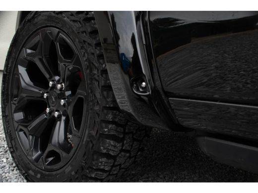 Dodge Ram 1500 1500 5.7 V8 4x4 Crew Cab Limited / Luchtvering/ Virtual Cockpit/ Active ventilatie/ Trekhaak/ Pan... ActivLease financial lease