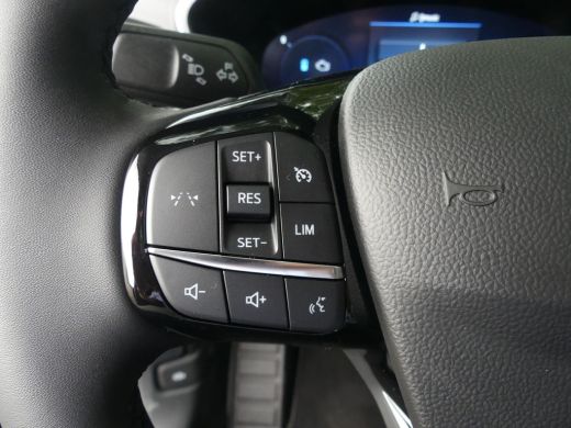 Ford Kuga 2.5 PHEV 243 PK Titanium | Lichtmetalen velgen meer-spaaks 18" | Trekhaak elektrisch uitklapbaar ... ActivLease financial lease