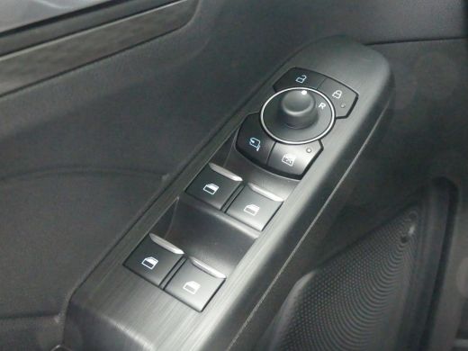 Ford Kuga 2.5 PHEV 243 PK Titanium | Lichtmetalen velgen meer-spaaks 18" | Trekhaak elektrisch uitklapbaar ... ActivLease financial lease