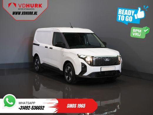 Ford Transit Courier 44 kWh 293km WLTP/ Snellader/ Stoelverw./ Stuurverw./ Carplay/ Camera/ PDC/ Climate Ford Transit Courier 44 kWh 293km WLTP/ Snellader/ Stoelverw./ Stuurverw./ Carplay/ Camera/ PDC/ Climate