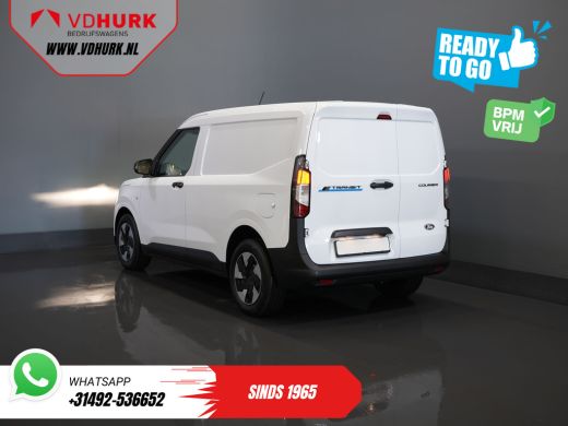 Ford Transit Courier 44 kWh 293km WLTP/ Snellader/ Stoelverw./ Stuurverw./ Carplay/ Camera/ PDC/ Climate ActivLease financial lease