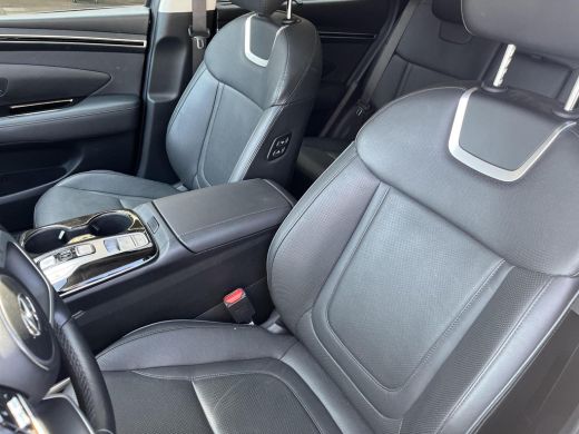Hyundai Tucson 1.6 T-GDI PHEV Premium 4WD Rijklaarprijs! Dus geen extra afleverkosten! | 360 graden camera| Lede... ActivLease financial lease