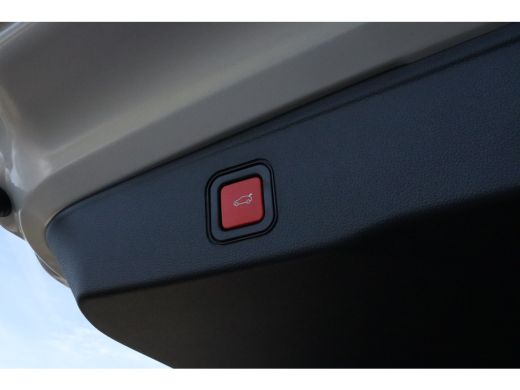 Jeep Avenger Summit | Adaptieve Cruise | Camera | Stoelverwarming | Keyless | Carplay | Elektr. klep | Navi | ... ActivLease financial lease