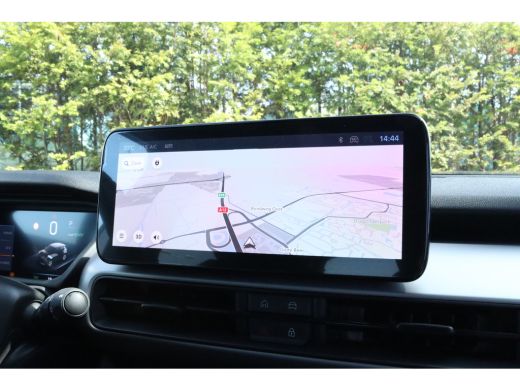 Jeep Avenger Summit | Adaptieve Cruise | Camera | Stoelverwarming | Keyless | Carplay | Elektr. klep | Navi | ... ActivLease financial lease