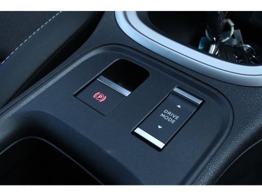 Jeep Avenger Summit | Adaptieve Cruise | Camera | Stoelverwarming | Keyless | Carplay | Elektr. klep | Navi | ... ActivLease financial lease