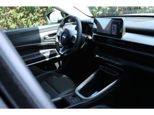 Jeep Avenger Summit | Adaptieve Cruise | Camera | Stoelverwarming | Keyless | Carplay | Elektr. klep | Navi | ... ActivLease financial lease