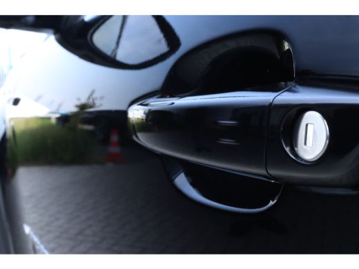 Jeep Avenger Summit | Adaptieve Cruise | Camera | Stoelverwarming | Keyless | Carplay | Elektr. klep | Navi | ... ActivLease financial lease