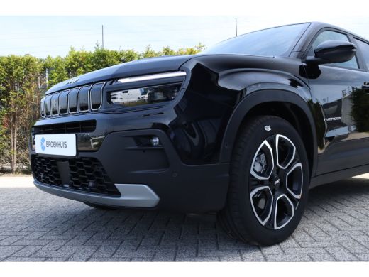 Jeep Avenger Summit | Adaptieve Cruise | Camera | Stoelverwarming | Keyless | Carplay | Elektr. klep | Navi | ... ActivLease financial lease