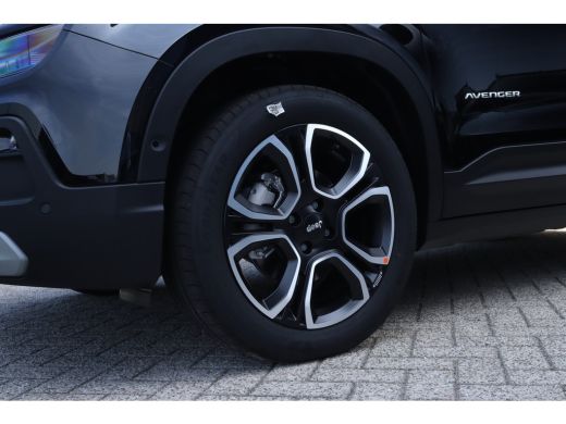 Jeep Avenger Summit | Adaptieve Cruise | Camera | Stoelverwarming | Keyless | Carplay | Elektr. klep | Navi | ... ActivLease financial lease