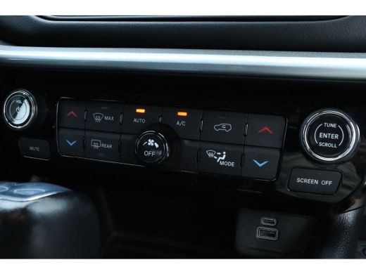 Jeep Compass Limited 4XE 190 PK | Adaptieve Cruise | Stoel + stuurverwarming | Keyless | Camera | Carplay ActivLease financial lease