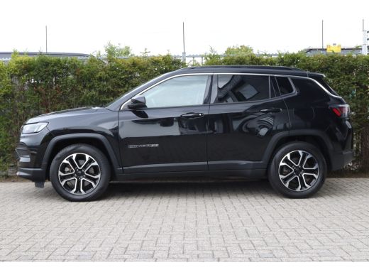 Jeep Compass Limited 4XE 190 PK | Adaptieve Cruise | Stoel + stuurverwarming | Keyless | Camera | Carplay ActivLease financial lease