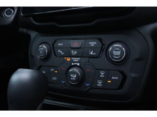Jeep Renegade 1.5T e-Hybrid Summit | Adaptieve Cruise | Panoramadak | Camera | Keyless | Navi | Carplay | Leder... ActivLease financial lease