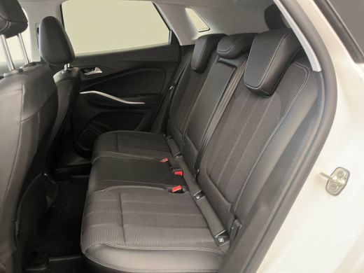 Opel Grandland 1.2 Turbo 130pk Automaat GS 18'' Lichtmetalen velgen | AGR stoelen | Winterpakket | Adaptieve Cru... ActivLease financial lease