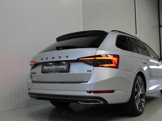 Skoda Superb Combi 1.4 TSI iV 218pk Sportline | Pano dak | Trekhaak ActivLease financial lease