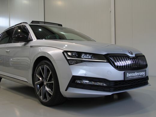 Skoda Superb Combi 1.4 TSI iV 218pk Sportline | Pano dak | Trekhaak ActivLease financial lease