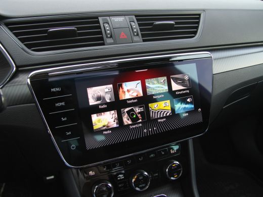 Skoda Superb Combi 1.4 TSI iV 218pk Sportline | Pano dak | Trekhaak ActivLease financial lease