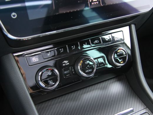 Skoda Superb Combi 1.4 TSI iV 218pk Sportline | Pano dak | Trekhaak ActivLease financial lease