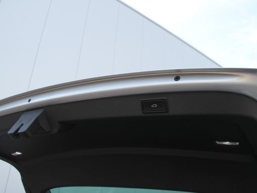 Skoda Superb Combi 1.4 TSI iV 218pk Sportline | Pano dak | Trekhaak ActivLease financial lease
